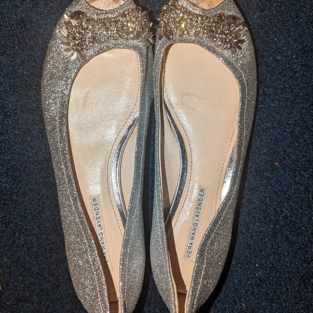 Vera Wang Lavender women's flats size 8.5